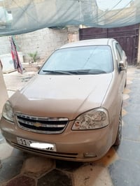 اوبترا للبيع موديل 2005  مصبوغه عام جماليه اي ضربه ولا طخه بيها سياره ...