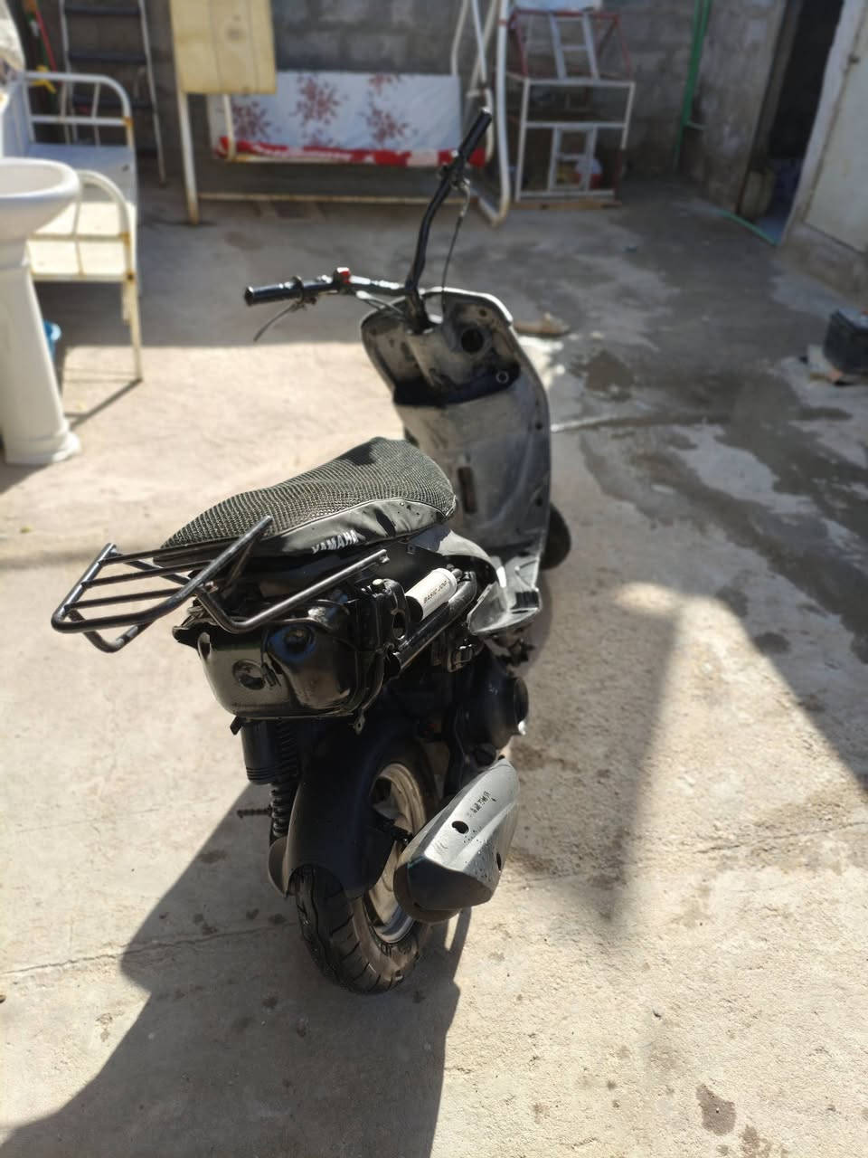 سلام وعليكم يولد دراجه ماكس قچمه للبيع دراجه حلوه و نضيفه صوتهه ناعم بوشتهه 55 شلعه ومعدل تخبل الدراجه مكاني بصره ابو الخصيب السعر 400 وبيهه مجال بسيط 
***********
