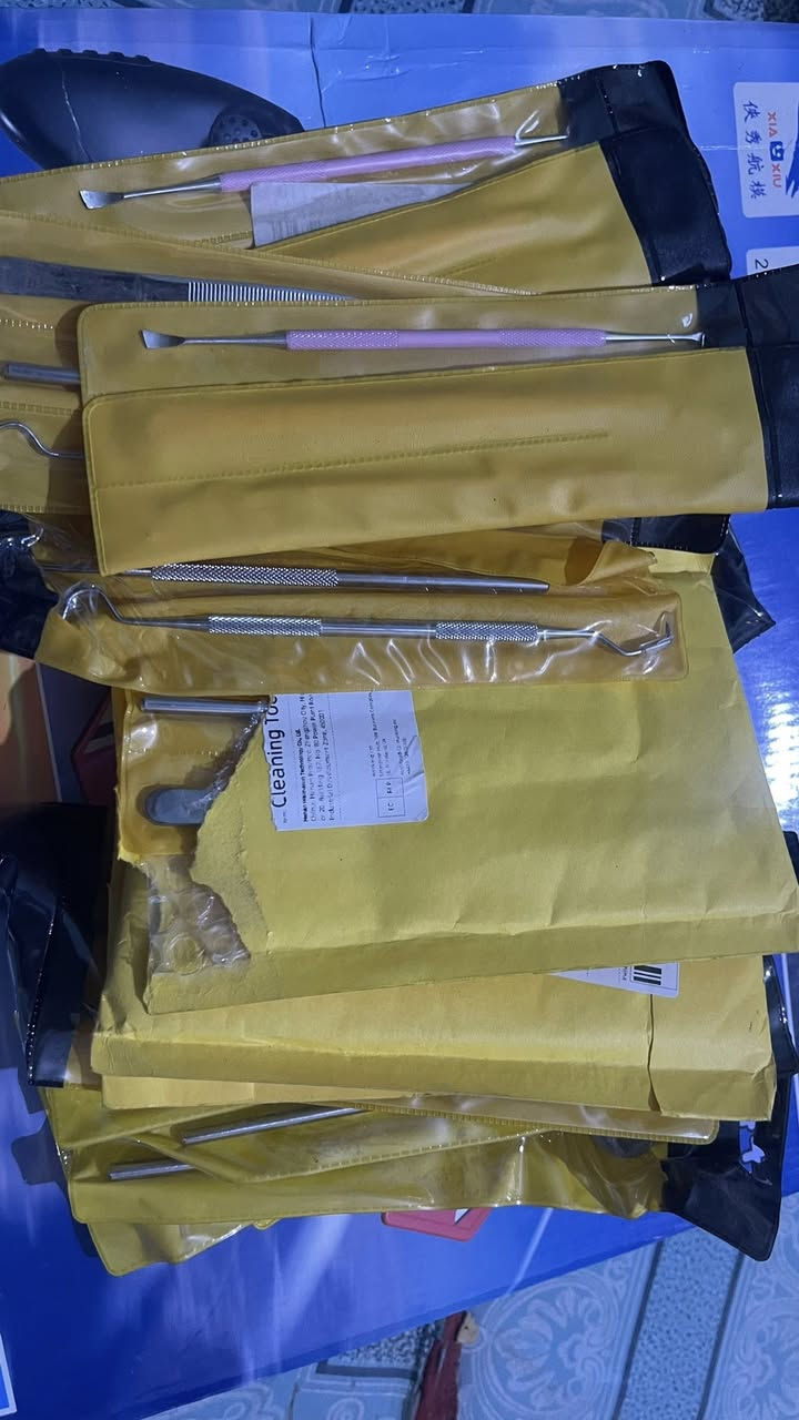 ادوات فحص اسنان
متوفر ١٦ قطعه


**إذا كنت صاحب هذا الإعلان وتريد حذفه لأي سبب، رجاءا أرسل رسالة إلى الدعم الفني**