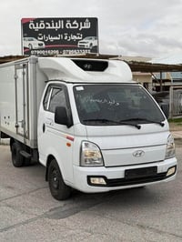 🇰🇷2023 HYUNDAI PORTER 🇰🇷 سعة المحرك:- L 3000 مسكر  اللون:-ابيض(مميز) ا...