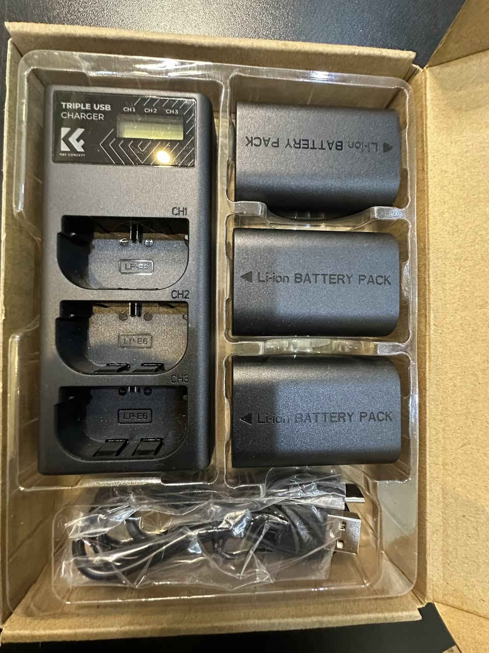 سلام عليكم
للبيع بطاريات مع شاحن


**إذا كنت صاحب هذا الإعلان وتريد حذفه لأي سبب، رجاءا أرسل رسالة إلى الدعم الفني**