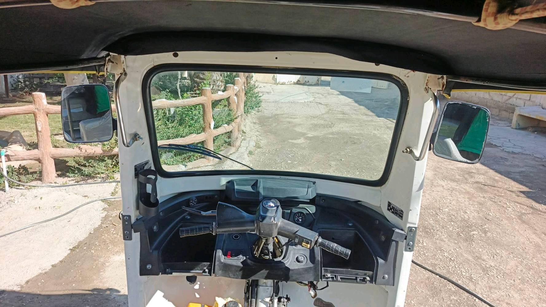 تكتك للبيع موديل 2022شهر 12رقم انكليزي وسنويه بغداد مكفوله كفاله عامه مكينه بلاديه ما محطوط عليه سبانه تكتك خير من الله انتصل ع رقم 