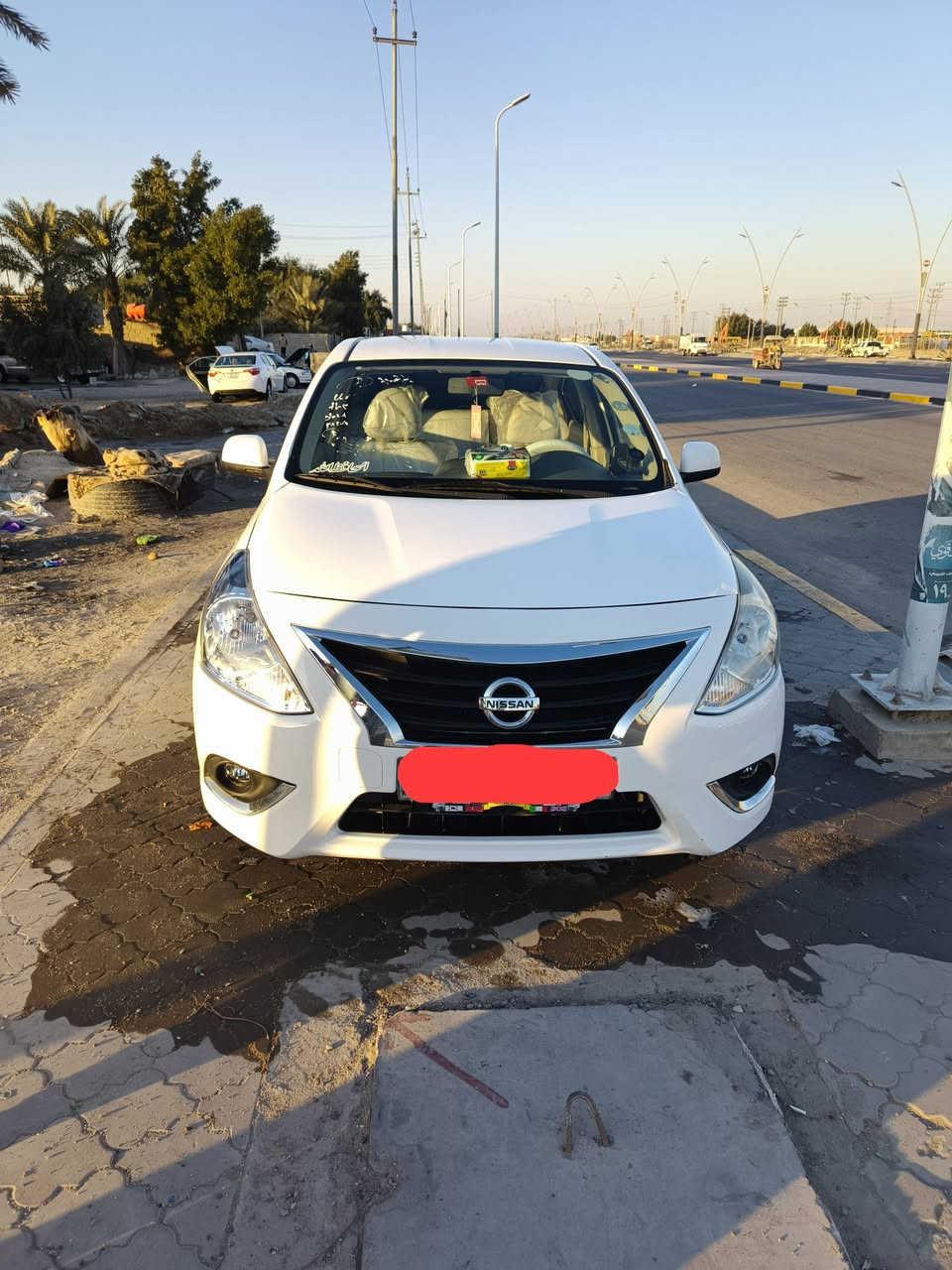 سلام وعليكم نسيان سني هندي اصل بليته الزركه مديل 22 ماشيه 77 بيهه جاملق اليمنه وبنيد مبدلات وجاملق اليسره بي بارد ملاحضه الضربه ما  واصله لبرانكيت ولا لقد فقط العرضانيه ورجعناهه نفسهه ما مبداله وبيهه طخه بلحوض السبير كد شير مكينه وكير وتبريد كفاله السنويه جديده الحد 2029 رقم دولي جديد  هاي تفاصيل السياره كلهه العنوان البصره الزبير السعر (105) ***********
