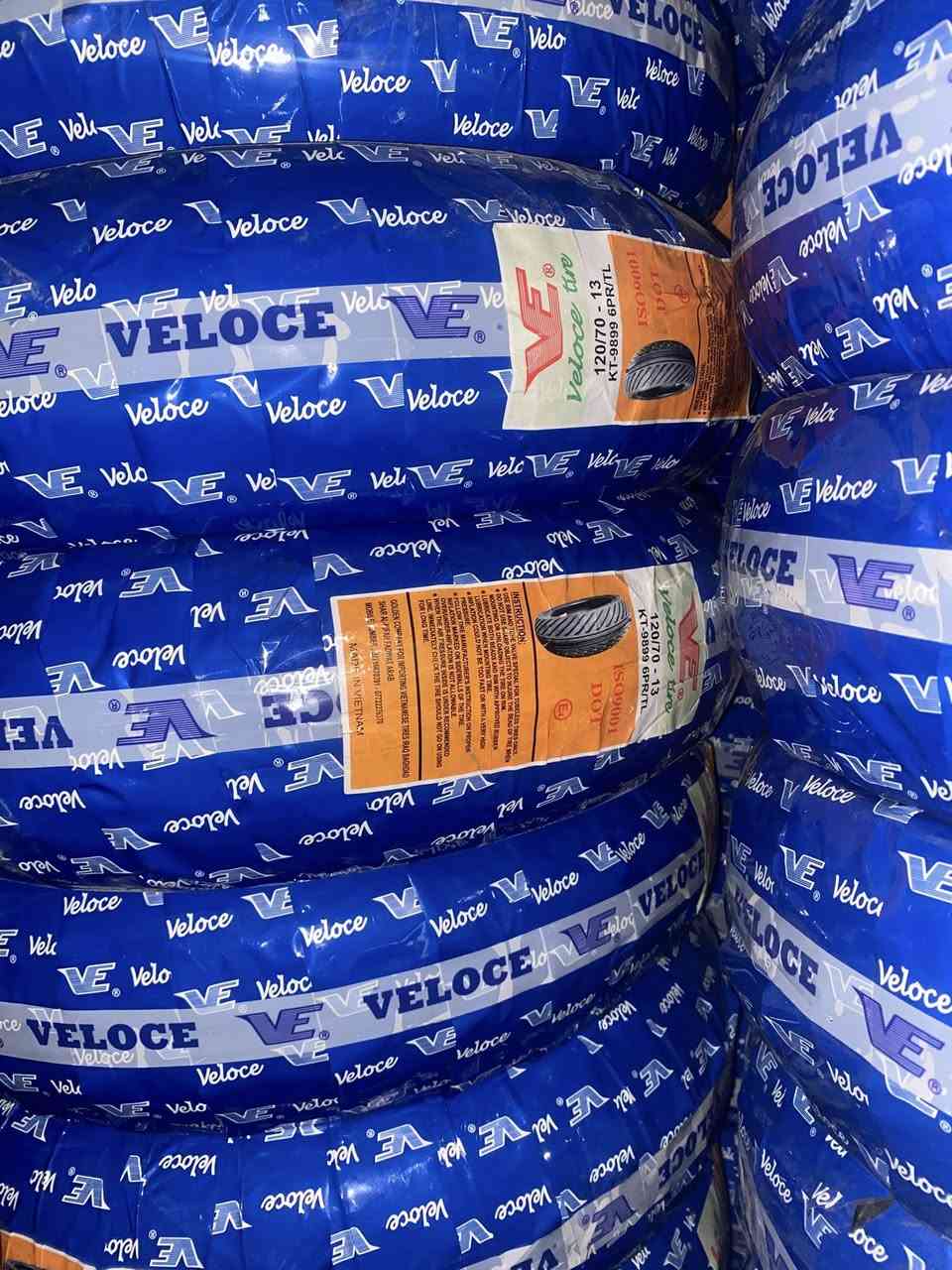 سلام عليكم تم وصول اطارات الدراجات النارية صناعة فيتنامي شركة فيلوسي ضمان سنة 

تاير110/70/12 فيتنامي 20000 
تاير120/70/12 فيتنامي 25000 
تاير130/70/12 فيتنامي 30000 
تاير 140/70/12 فيتنامي 35000 
تاير120/70/14 فيتنامي35000 
تاير90/90/14 فيتنامي 25000 
تاير 100/90/14 فيتنامي 30000 
تاير90/90/12 فيتنامي 20000 
محل جاسم الذهبي بغداد الكفاح هاتف ***********
