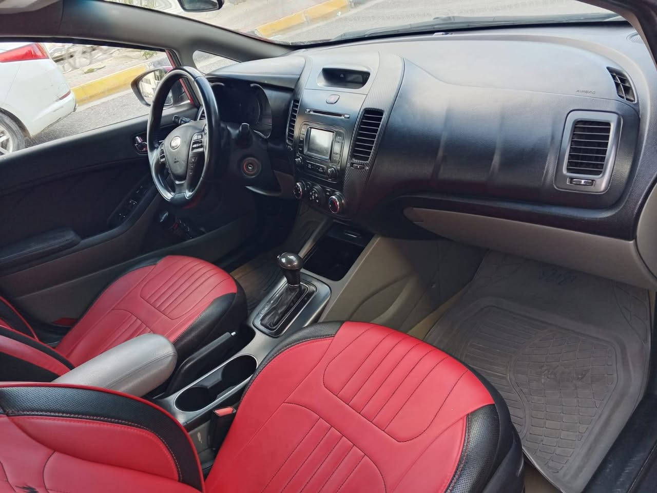 السلام عليكم فورتي موديل 2015 وارد امريكي مكينه وكير كفاله 1800 مواصفات شاشه كامره خلفيه تحكم ستيرن جهتين شاير بل مري حداديه خلفي امامي جديده كهربائية فول شغال تبريد تدفه تخم تاير رقم نكليزي بابل سنويه الغايه 2030 بيه جوملغ جهت اليسر تحويل مباشر سعر 107العنوان كربلاء ***********
