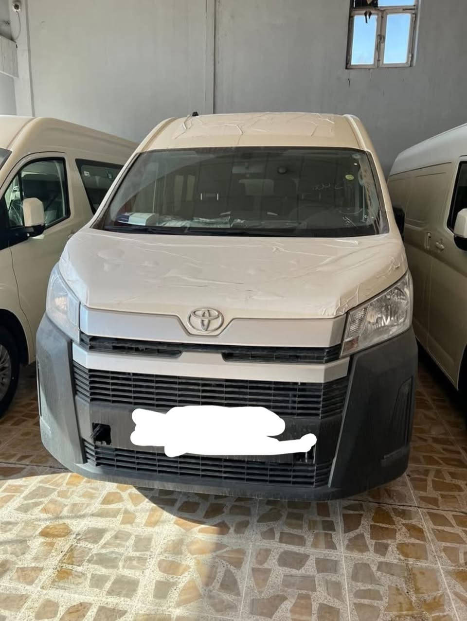 السلام عليكم
هايس للبيع 2026 ربع فول كيرعادي بانزين
رقم اربيل بسمي جاهزه 15 نفر
جامتين تفتح وأربع سماعات واسويج ريمونت
***********
