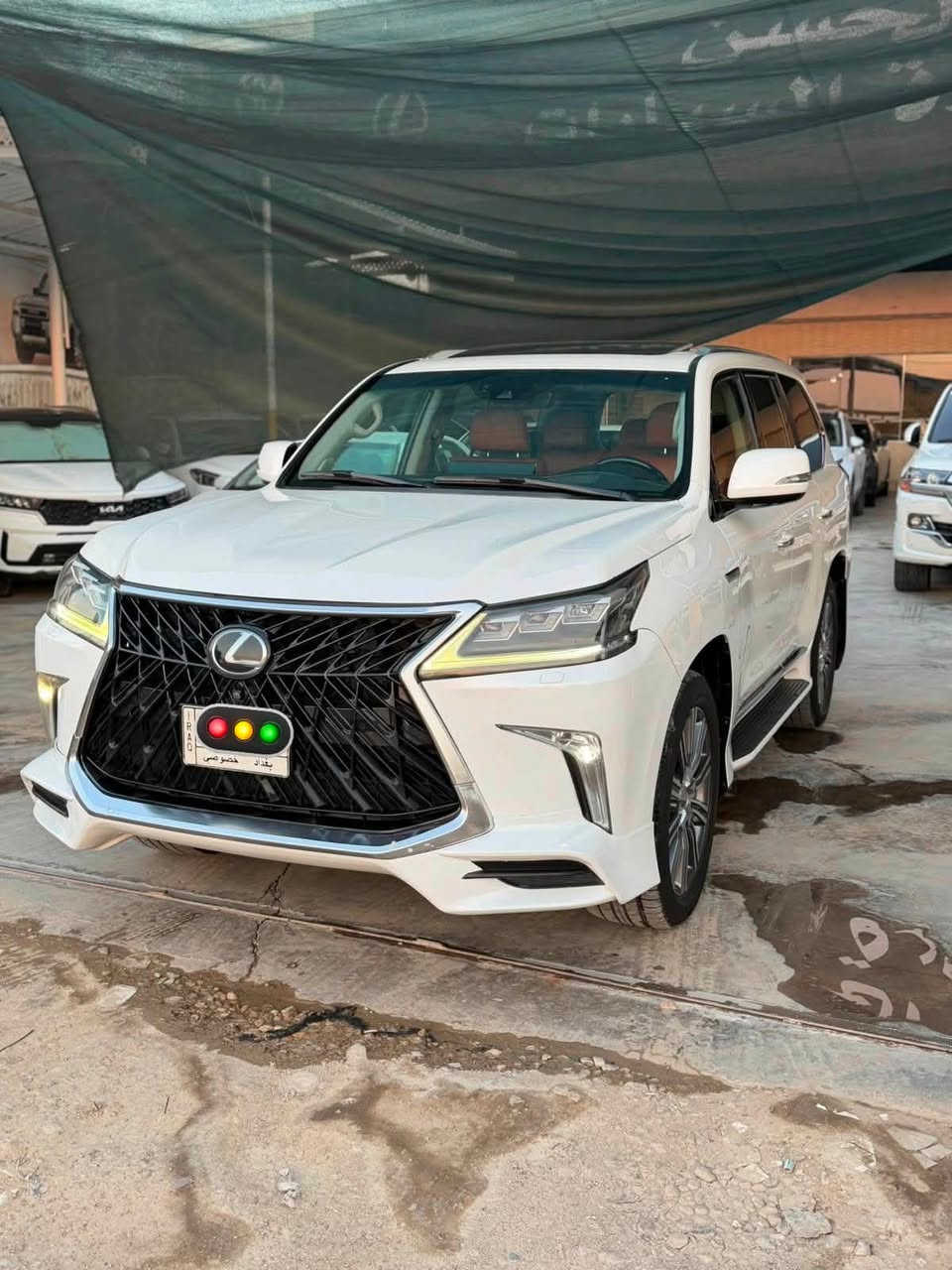 معرض الحسن لتجاره السيارات 

العنوان واسط الزبيديه 

بريم LX570 SUPER SPORT 
موديل 2016

مواصفات اللكزز معروفة:
مكينة 5700
6 وضعيات قيادة
7 راكب
ثلاث قطع تبريد
تحكم فور ويل
نظام المساعدة في صعود ونزول المنحدرات
هاند بريك بصمة
داخل جلد مشمشي 
كراسي خزن ميموري 3 وضعيات 
تدفئة وتبريد كراسي 
ماوس
خمس كاميرات 360
ويالة نيكل
حساسات امامي خلفي
جكات تصعد وتنزل 
لايتات LED اوتو متفاعلة 
رادار 
مانع اصطدام
مري كهرباء وشفط
فتحة
داتا شو
ستيرن كهرباء
جنطة كهرباء
كراسي الصف الثالث كهرباء
بردات خلفية
شاشات خلفية 
تحكم بالتبريد الخلفي منفصل
سماعات mark levinson 
وبعد بيها مواصفات اهواي 

السياره بيها بنيد مبدل بلادي 

موبايل / ***********
السعر/ 485 وبيها مجال 
رقم بغداد بسمي 
السونار مرفق بلمنشور !!!
