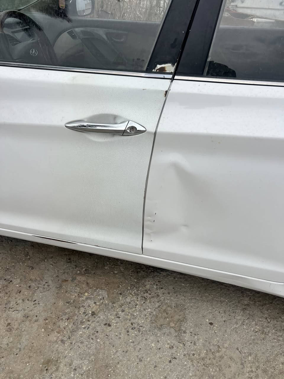 النترا للبيع 2014المكان بابل للاستفسار ***********
