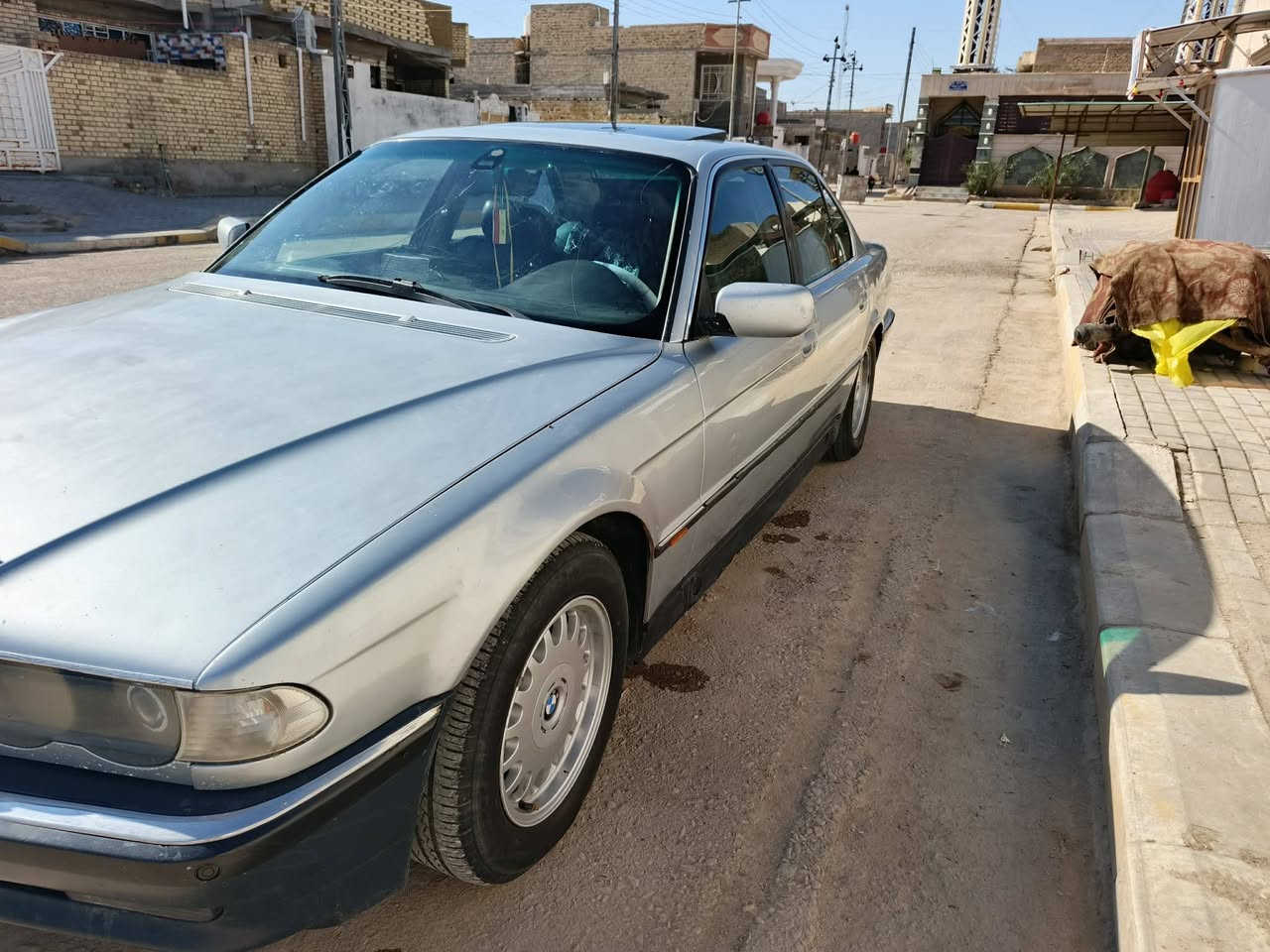٧٤٠اصل 
محدث بجم ٢٠٠٠
بيه نواقص 
 مراوس ب ٥٢٥ مسكر فانوس 
مكاني ميسان


**إذا كنت صاحب هذا الإعلان وتريد حذفه لأي سبب، رجاءا أرسل رسالة إلى الدعم الفني**