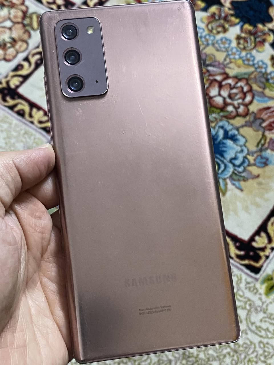 مرحبًا
جهاز نوت20 العادي، النسخة اليابانية (دوكومو) معالج سناب دراكون
ظهره يحتاج لصق لأن يتحرك
الجهاز مواصفاته حلوة
سعره 200 ألف وبي مجال بسيط جدًا
مكاني بغداد العامرية
واتساب ***********
