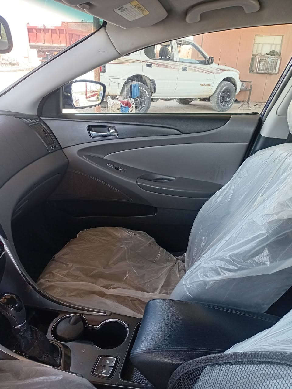 سوناتا ٢٠١٣ رقم جديد هزه جديده تحويل مباشر مكينه وكير وكهرباء خير من الله صدر خير من الله دشبول ازيرة كشن كهرباء هيتر كشنات ٤ دسكات مكفوله من الضربه والتبديل ليبل واحد مكفوله حوض ولغد وشاصي تبريد خير من الله  السعر ٨٦ وبي مجال ***********
