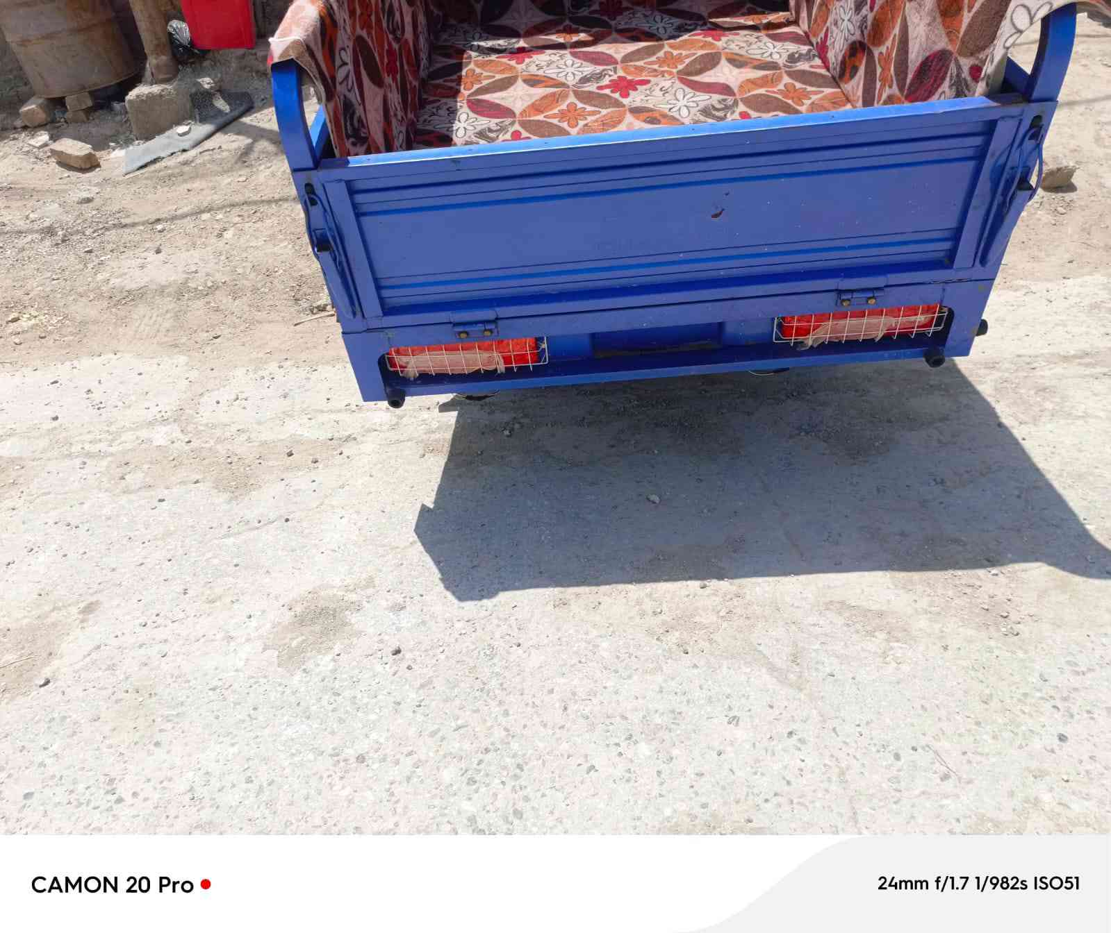السلام عليكم ستوته ٢٣ رقم وسنويه ستوته جاهزه ورك عالي مامدكوك سبره مانزل جك ويل سبانه بعدهن بجيس تايرت جدد مامشيه ستوته مال جناي الف ماذب عليه مكفوله من صبغ والحيم مكنته كفاله عامه شرط جيب مصلح وفحص عل شرط مكاني ديوانيه بل مركز ***********
