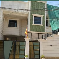 بيت مساحه 215 متر طابقين الطابق الاول معزول عن الطابق الثاني موجر ب 11...