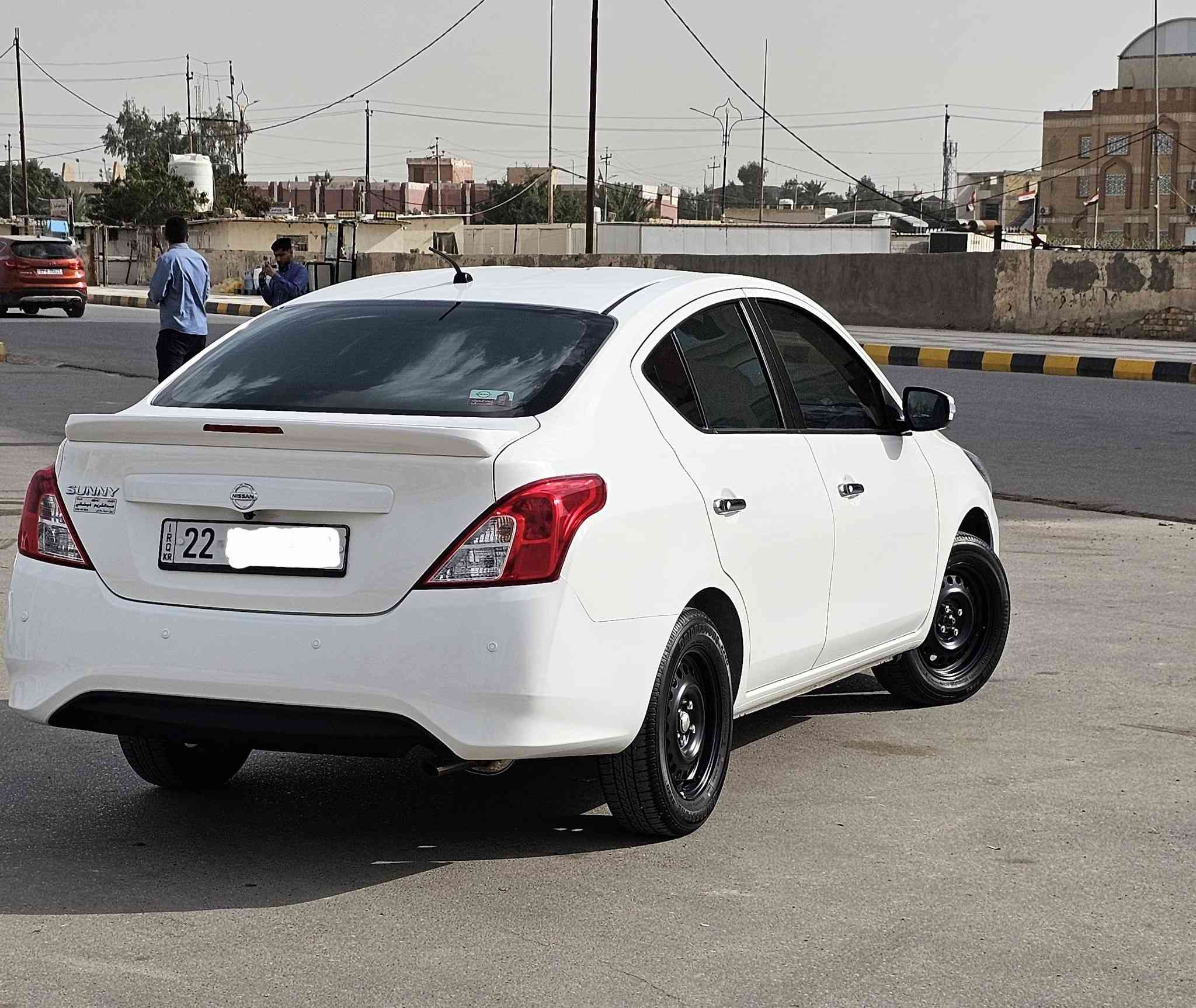 السلام عليكم نيسان سني 2025 للبيع
ضمان شركه فوز الطيف  3 سنوات او 100 الف 
السياره جديده كلش ماشيه 9 الاف 
السياره كفاله عامه من الزلغ الفحص موجود بل صور 
مكان السياره ذي قار مركز 
سعر خاص 
***********
