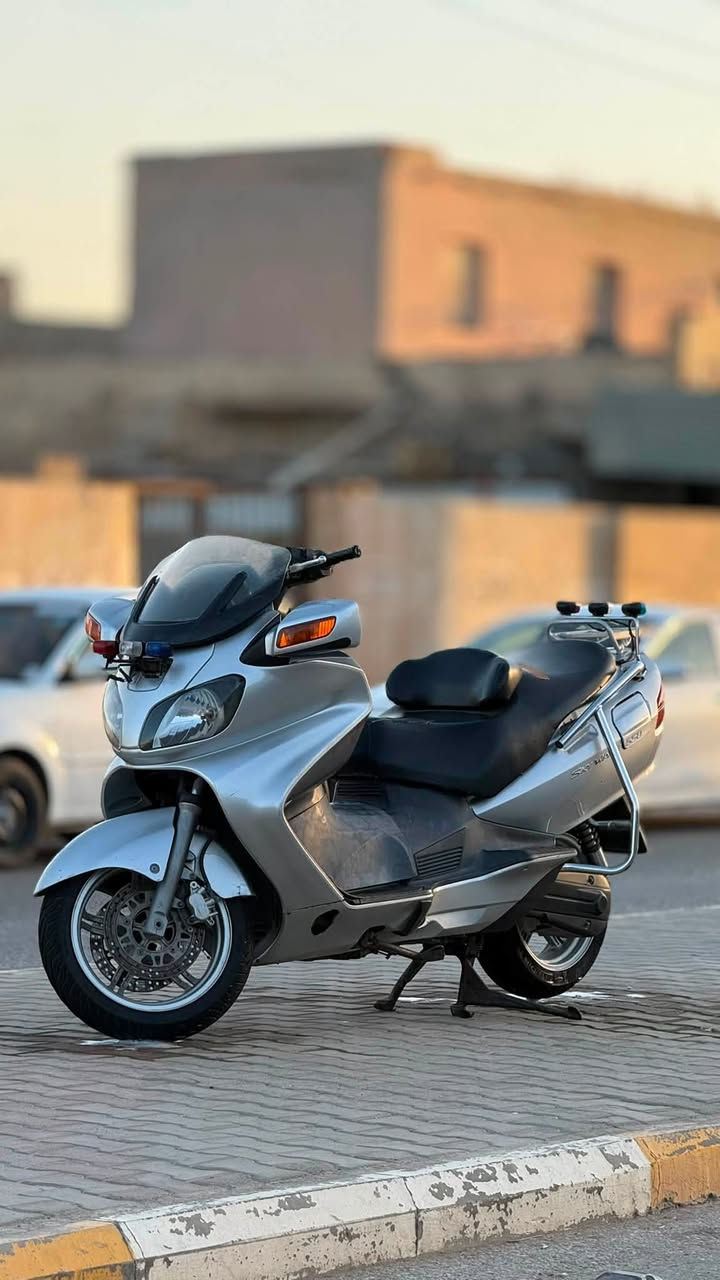السلام عليكم سكاي ويف 650 كفاله للبيع مكينه مكفوله بوليسي الدراجه خير من الله
***********
