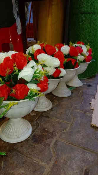 اهلا وسهلا بكم في
 معرض تحفيات وهدايا البحراني   
نعلن وصول بضاعة جديدة ومتنوعة وبأسعار مناسبة 
العنوان/طويريج_ بداية سوق النساء قرب بسطيات الفلافل 
يوجد توصيل لكافة مناطق طويريج فقط 
***********
 #البــحـِِـــرانــــي
