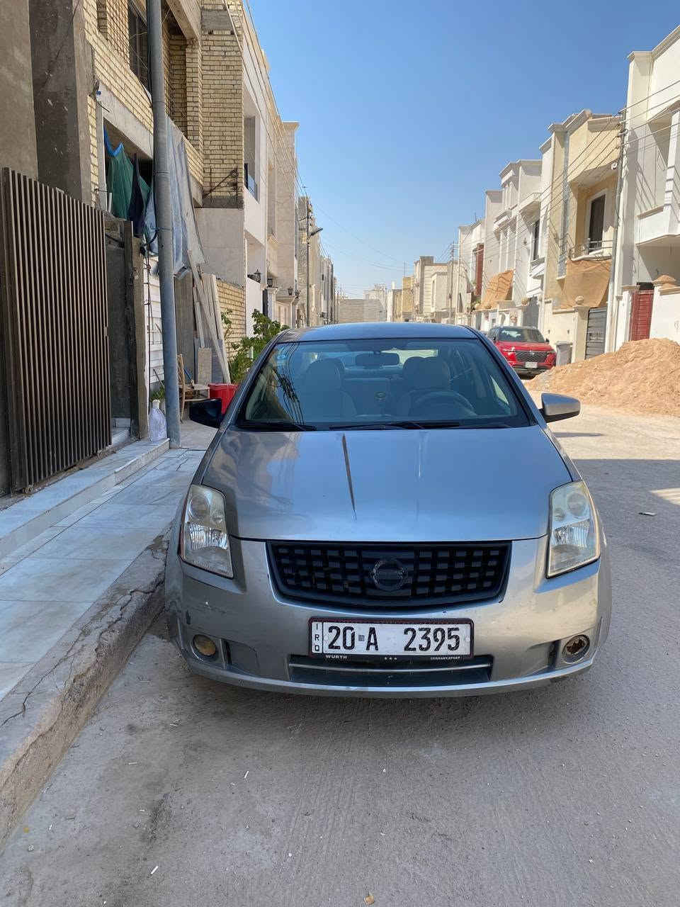 السلام عليكم
نيسان سنترا 2009 سلفري 
صبغ حزام للجماليه 
شاشه كامره خلفيه
تحكم ستيرن جهتين مثبت سرعه 
مكينه 2000 جديده مكفوله 
كير مكفول 
تبريد 
تخم تاير 
صدر خلفي جديد 
امامي نص عمر 
باتري جديد 
لايت زنون 
السياره مسويلها ادامه 
كهربائيات كلها شغاله 
سنويه وهزه كامله
رقم دولي 
مناقصها شي 
السعر 75 
مكاني بغداد الدوره 
***********
