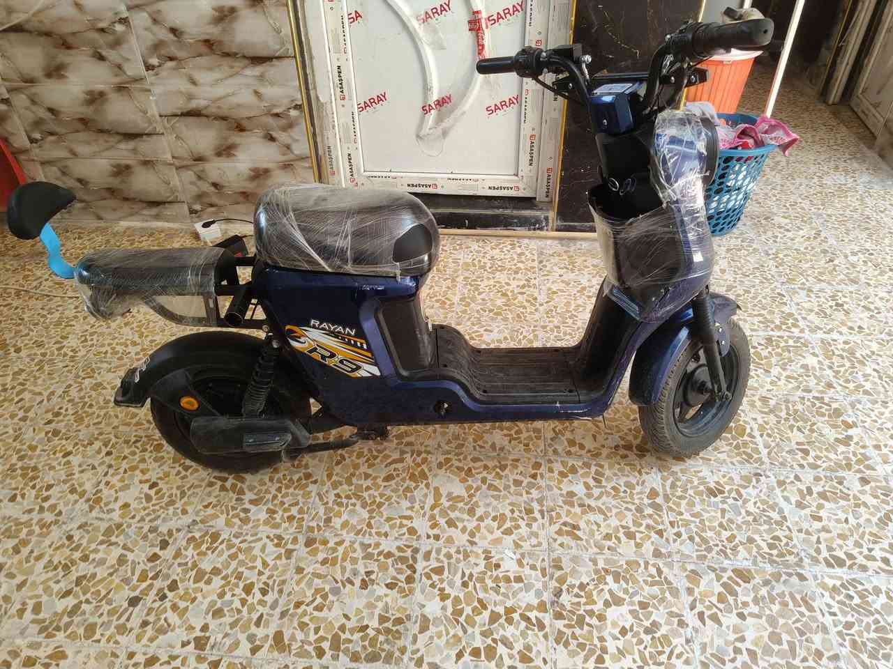ماطور ار9 ريان
بطاريات ريان نضيف 

بصمه سويج 

ماطورنضيف  مابي اي عطل شرط حيل نضيف

سعر350. 

رقم ***********
