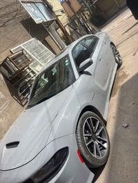 تشارجر RT ماكس • ٢٨٠٠٠ كم • الشعب