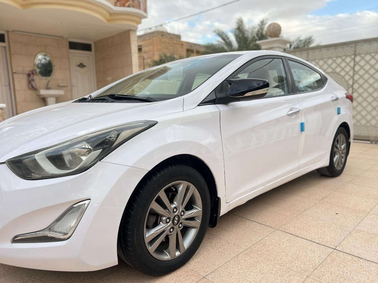 ً
سلام عليكم للبيع الانترا موديل 2016 خليجي رقم بغداد الجديد
محرك 1800 سياره مكفوله بيه فقط شوية صبغ بل دوسه وشوي بل باب  (سعر سياره 118) وبيه مجال مكان السياره بغداد الدوره

‭0782 792 0767‬
