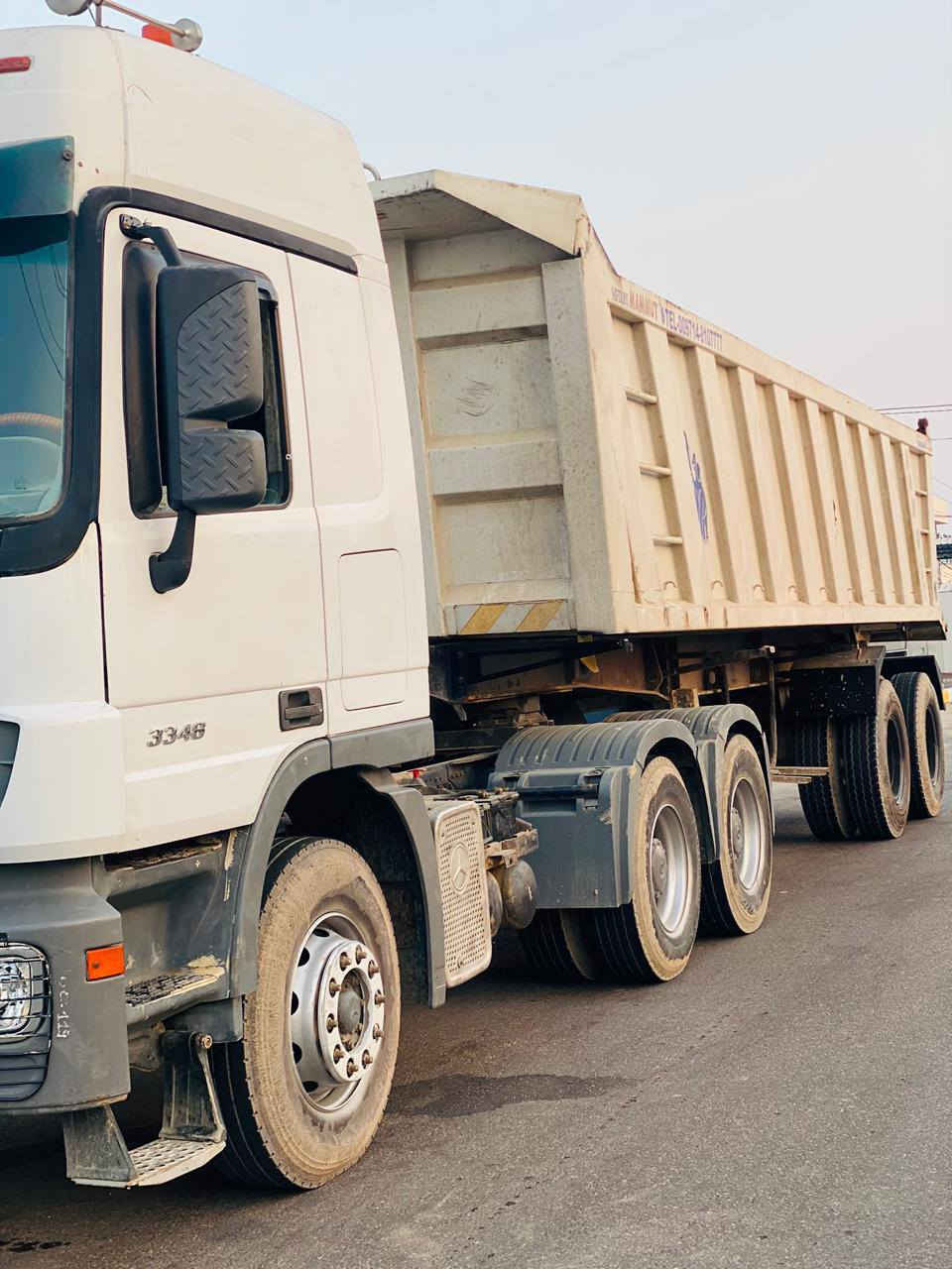 سلام عليكم نثيه للبيع ٢٠٠٥ اصل معلايه ٢٠١٣ مكينه ٤٨ شاصي ٣٣ كير كهربائي تخم تاير كفاله عامه العنوان كربلاء *********** ] ***********
