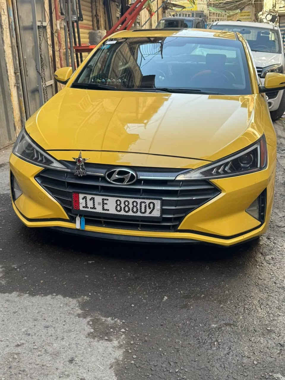 السلام عليكم عندي سياره النترا 2019 وراد كندي حادثه كما موضح ب صور مبدل بيه قاعده السبير سياره مكينه 2000 دوش مبدل بيه كازكيت مواصفات فول واحد ع  واحد وباقي تفاصيل ب سونار مكاني بغداد العبيدي السعر 120 وبيه مجال بسيط الاستفسار ***********
