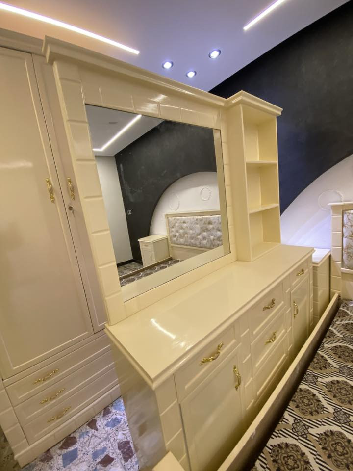 للبيع ‭0772 707 4712‬
