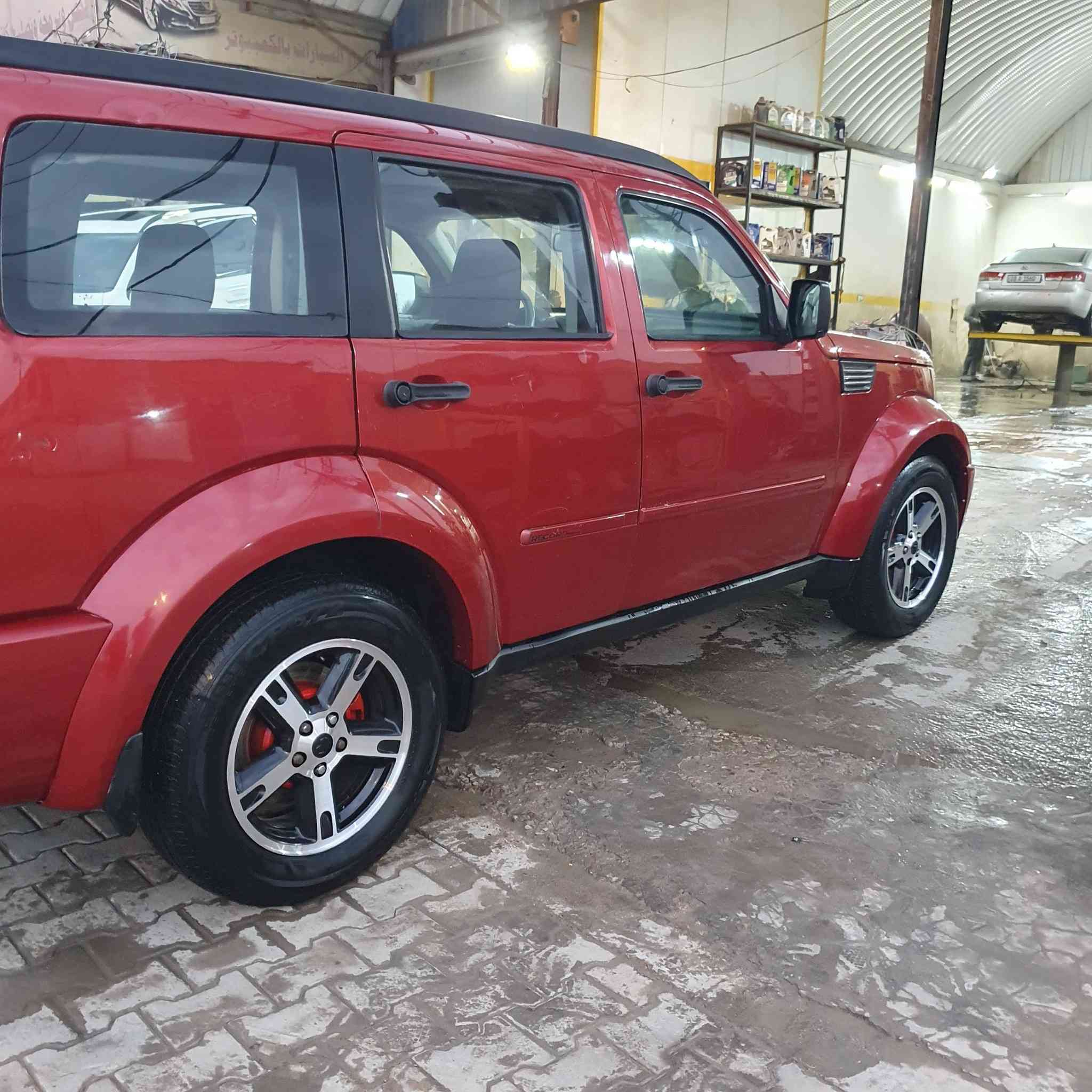 سلام عليكم شباب بيع مستعجل نترو مديل ٢٠٠٧ فول موصفات كفاله عامه حته من الدحجه رقم ربيل شرط التحويل والوكاله عنواني نجف سعر قفل ٧٠وشراي يتصل ع ***********
