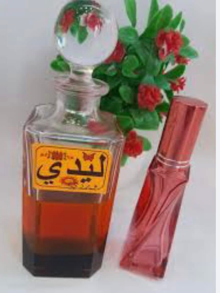 #وصلتنه مجموعه جديده من (العطور المركزه )تعبئه

عطور صيفيه /ورد -فواكة -حمضيات /عطر الحرم /
فرنسي —انكليزي 
🎖🏺💈⚱️🩸
كوزمتك ريحانه🚨📍
🧬🎁🎎
العنوان /الكوت /الانوار /شارع المواكب 
📮
للحجز/***********📲
