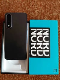 نورد 5 5G • ٢٥٦ • رام ٨