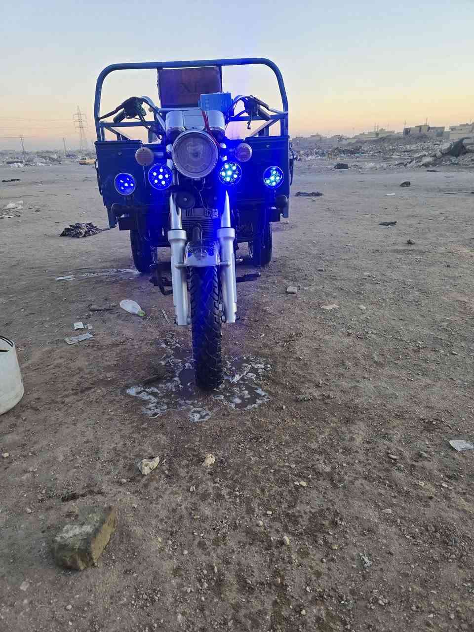 ستوته موديل  كفاله عامه شاصي اوراق مكينه تحويل يم الوكيل ستوته جاهزه مجهزه سلف كهربائيات السعر 1800وبيهه مجال المكان كربلاء مكلف بنشر اتصل وبيك خير ودلل ***********
