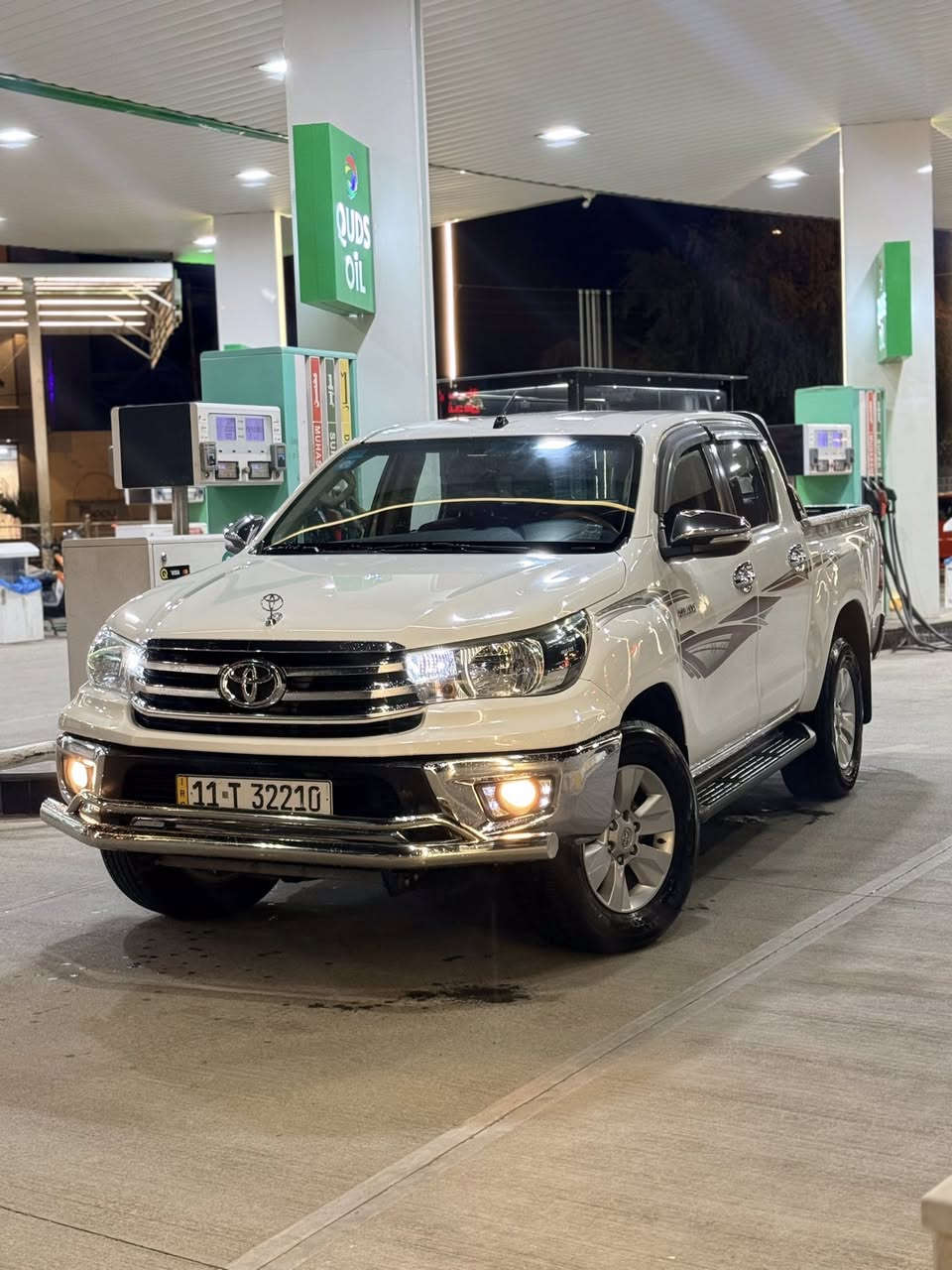 سلام عليكم
تـيوتـا هايـلوكس 2016 خليجي للبيع

السياره دبل4*4

السياره مواصفات الهايلوكس لمعروفه تبريد شاشه 

تحكمات ستيرن 

تخم تاير جديد 

شاشه لمس كامره خلفيه مع حساسات خلفيه

لسياره نضيفها لدرجه

بيها بارد ؏ كد شبر جوه قبق لبانزين 

لسياره ماشيه 88 الف مكفوله كفاله عامه من كير وحداديه وكهربائيات

لسعر لمطلوب 265 وبيها مجال للشراي

للاستفسار اتصال او واتساب ***********
