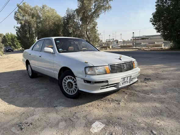 السلام عليكم من رخصه الادمن سياره بطه منفصل موديل 93 السياره جاهزه وخير من الله كفاله من الكص والاصوليات والضربه رقم انبار انكليزي بسمي شخصين السياره بحاله جيده باتري جديد زوج تايرات امامي جديد كهربائيات كله شغاله ما تريد مصرف السياره حلوه نظيفه السعر 57 وبيه مجال 
***********
