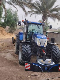 لبيع مكينه 7070 T.المكينه كفاله عامه موديل 2010 هيه وليزر فارمر 4متر ل...