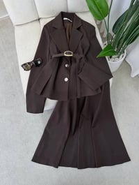 موديل يجنن • مقاسات ٣٨-٤٨ • توصيل العراق