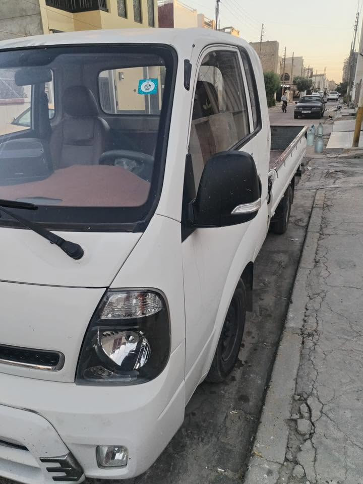 كيا بنكو 2700 سياره مكفوله كفاله عامه كير اكسل شاصي تدفئه تبريد سياره خير من الله لا تنقص ولا تبخر سعر 130 ورقه وبيه مجال بسيط العنوان بغداد البياع هذا رقم تلفون ***********
