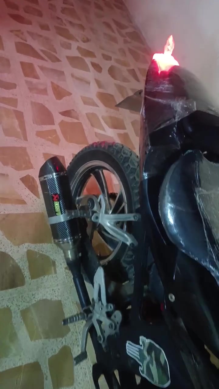 للبيع دراجه بطح محرك ستوته 200 بها اوراق للبيع او مراوس شنو عندك نزل سعر 400 وبي مجال دراجه شغاله الايتات شغاله 💗💗💗 خاص مفتوح


**إذا كنت صاحب هذا الإعلان وتريد حذفه لأي سبب، رجاءا أرسل رسالة إلى الدعم الفني**