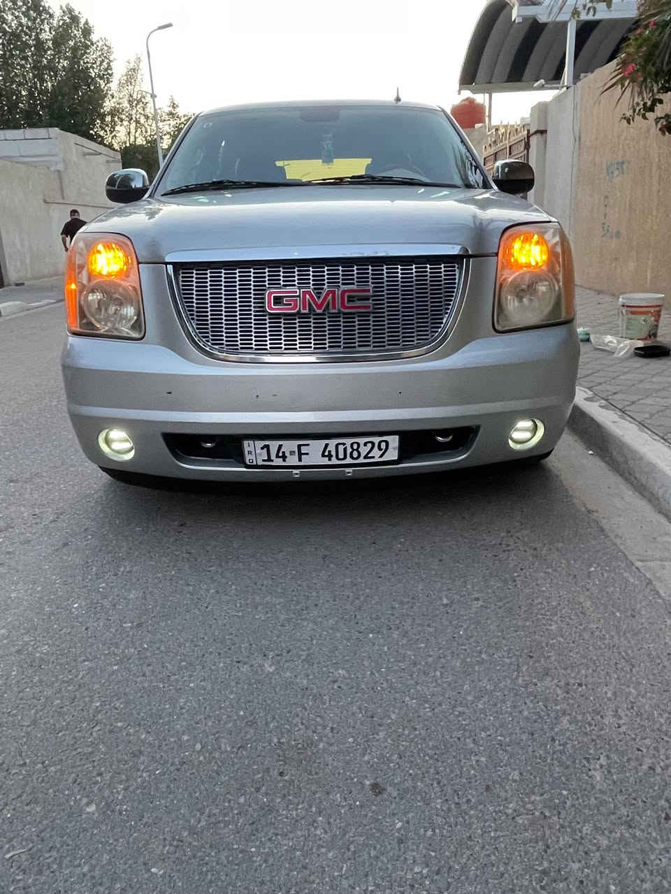 يوكن ،2010 فول موصفات SLT مكينه 5300 جهازه حداده جديده تبريد  بيهه صبق ارباع والبنيد سعر 170 مكاني بصره شراي يتصل ***********
