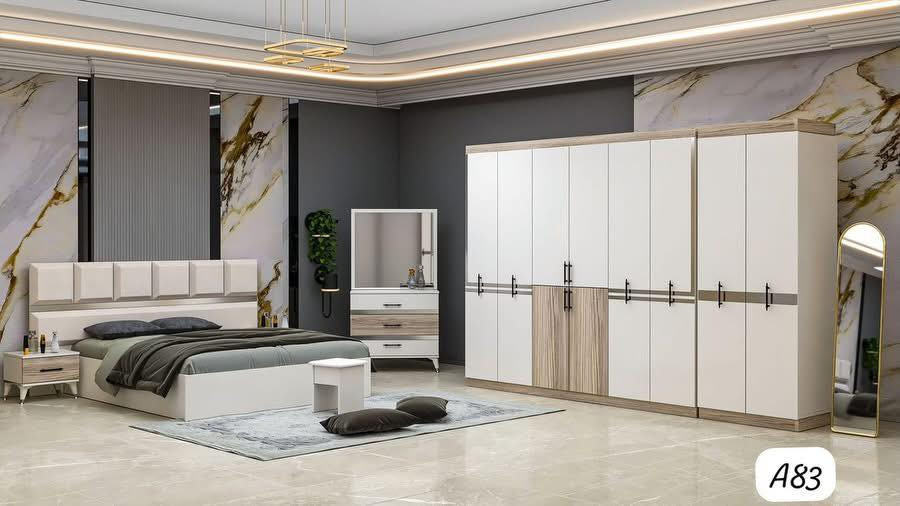 8 قطع 
 أبواب – نفرين
🪞 ميز تواليت عدل مميز )
📦 كومدي عدد 2
قيافة 
طابورية 
ملحق 
🛏️ سرير 180 × 200 سم
طول الكنتور 3 متر 
📏 عمق 50 سم
🚪 الأبواب وسط الكنتور مقسمة إلى 4 أبواب
مجموع الأبواب يصبح 10 أبواب

💰 السعر  ٧٥٠ الف مع الشد مجاني لجميع المحافظات.                          ***********///***********
