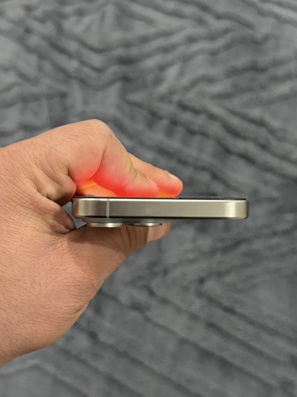 السلام عليكم
15 برو ماكس ذاكرة 512 بطارية 99 حقيقي ع فحص 
الجهاز مبدل شاشة وضهر فقط 
للبيع 
السعر 625.000 د.ع 
مكاني بغداد الكرخ 
***********
