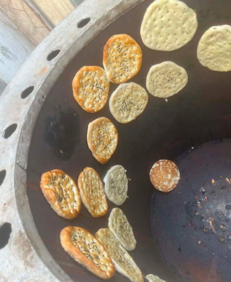 كلمن تشوف منشوري روحي الله ينطيج لحد مايرضيج بس صعدو منشوري 🥺🔥
كليجه خفيفي مال تنور بيع مباشر طعم يخبل


**إذا كنت صاحب هذا الإعلان وتريد حذفه لأي سبب، رجاءا أرسل رسالة إلى الدعم الفني**