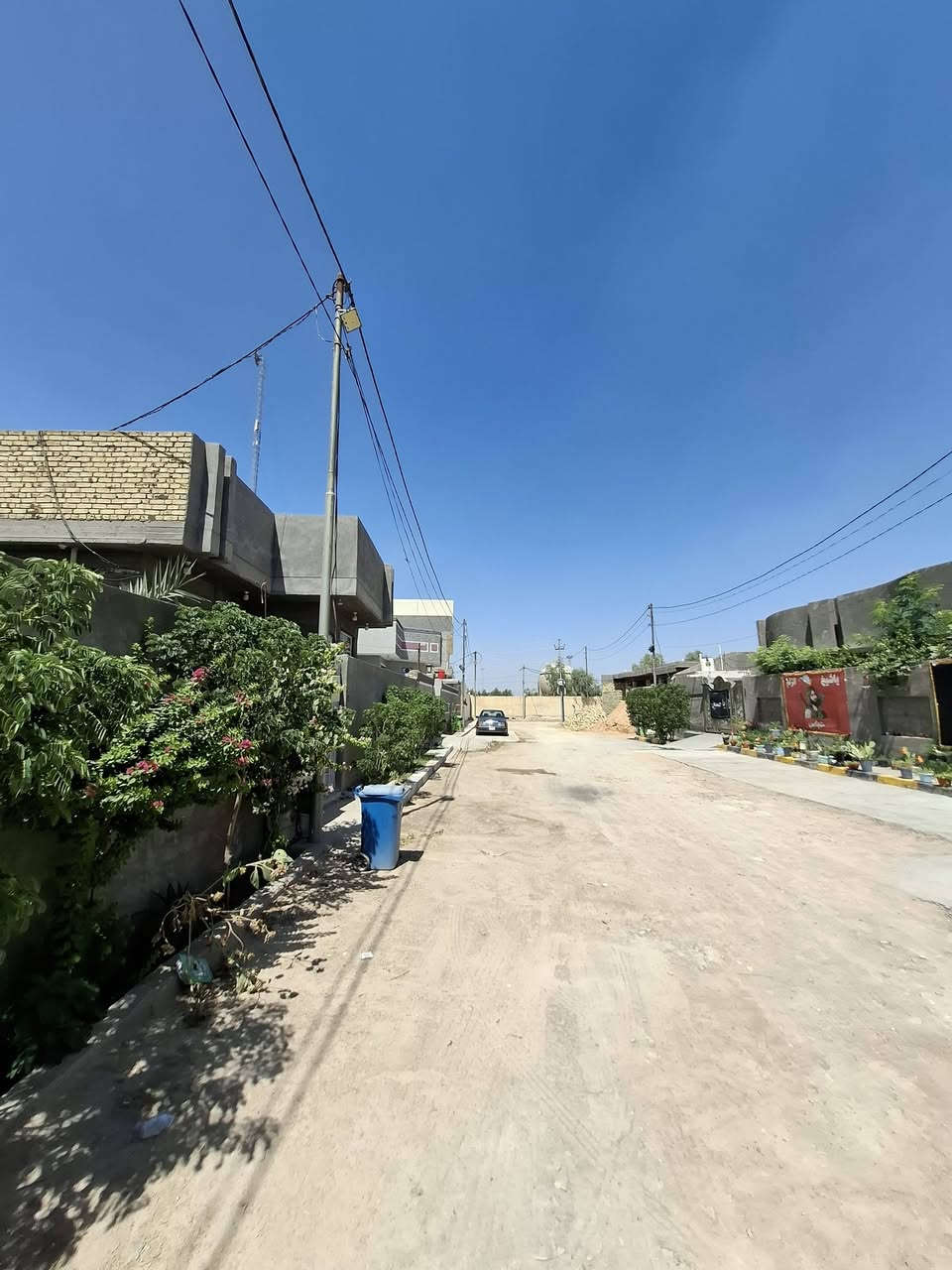 قطعه للبيع مساحه 280 متر  طابو  زراعي سند 25  العنوان حله نادر الثالثه  خلف معمل الغاز  شارع 12 متر ماء كهرباء اناره ليليه للاستفسار ***********
