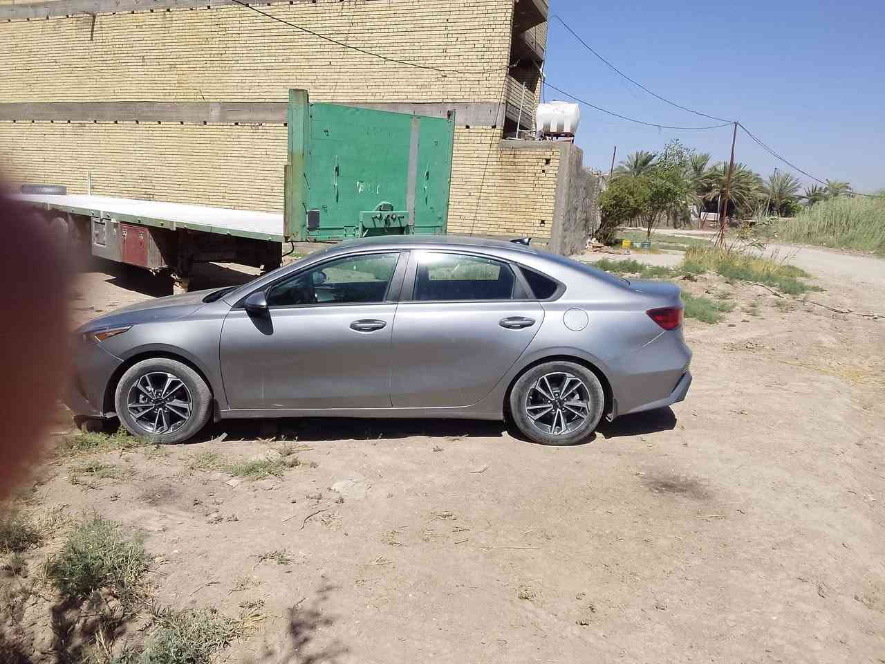 سياره كيا فورتي وارد امريكي
مواصفات رقم بغداد باسمي تحويل ثاني يوم السعر 150وبي مجال للشراى 
***********
