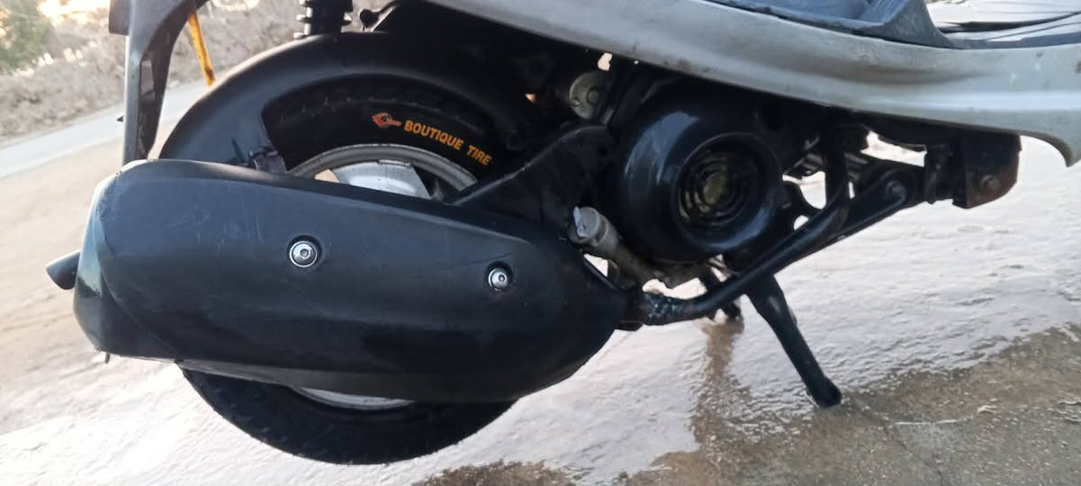 السلام عليكم دراجه ماكس منغولي للبيع محرك خير من الله نكره باي وقت السعر 500 وبيه مجال المكان محاويل ناحيه الإمام يم علي ابن الحسين الرقم *********** متواجد خاص ❤️
