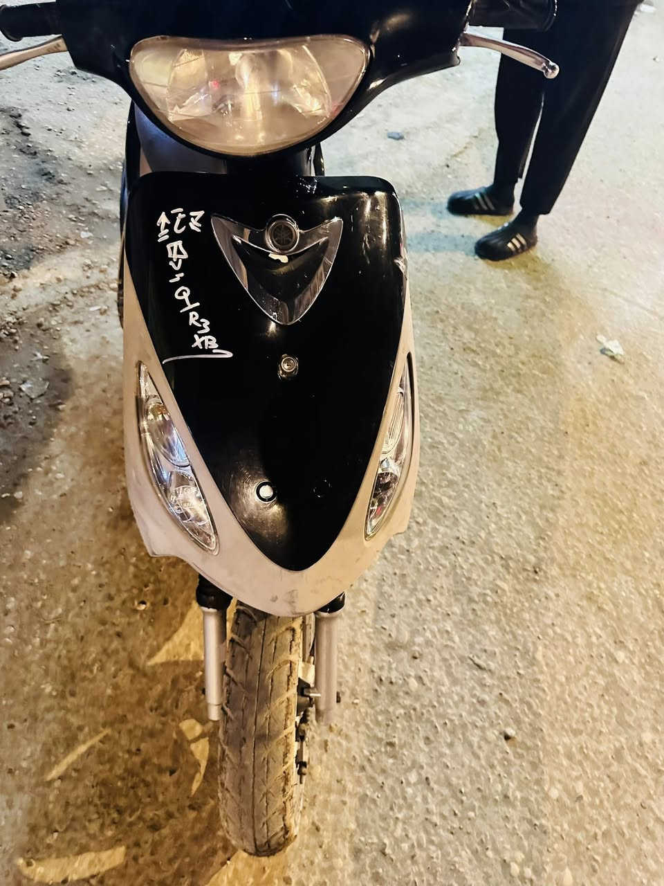 ماكس منغولي مكفوله مامفتوح بيه برغي مابيه اي نقص كامله مكمله السعر ٧٨٠ وبيه مجال المكان نادر الثانيه الرقم ***********
