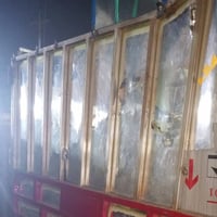 محجل ستوته للبيع السعر 150 وبيه مجال الاتصال عل هاذه 07809396237