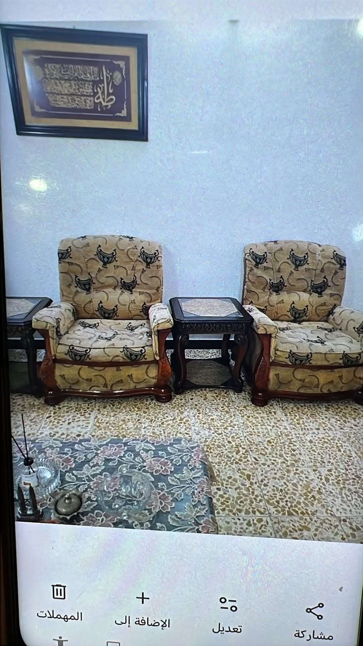 تخم 10 مقاعد للبيع السعر 120 المكان نفق الشرطه للاستفسار ***********
