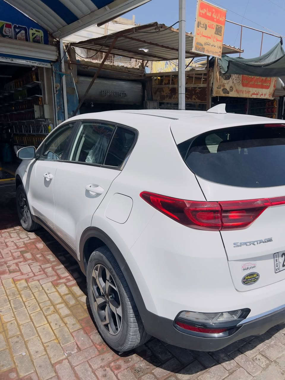 سبورتج 2021مكفوله من الشخط السياره كلين بدون حادث سعرها 190 اي استفسار عل ***********
