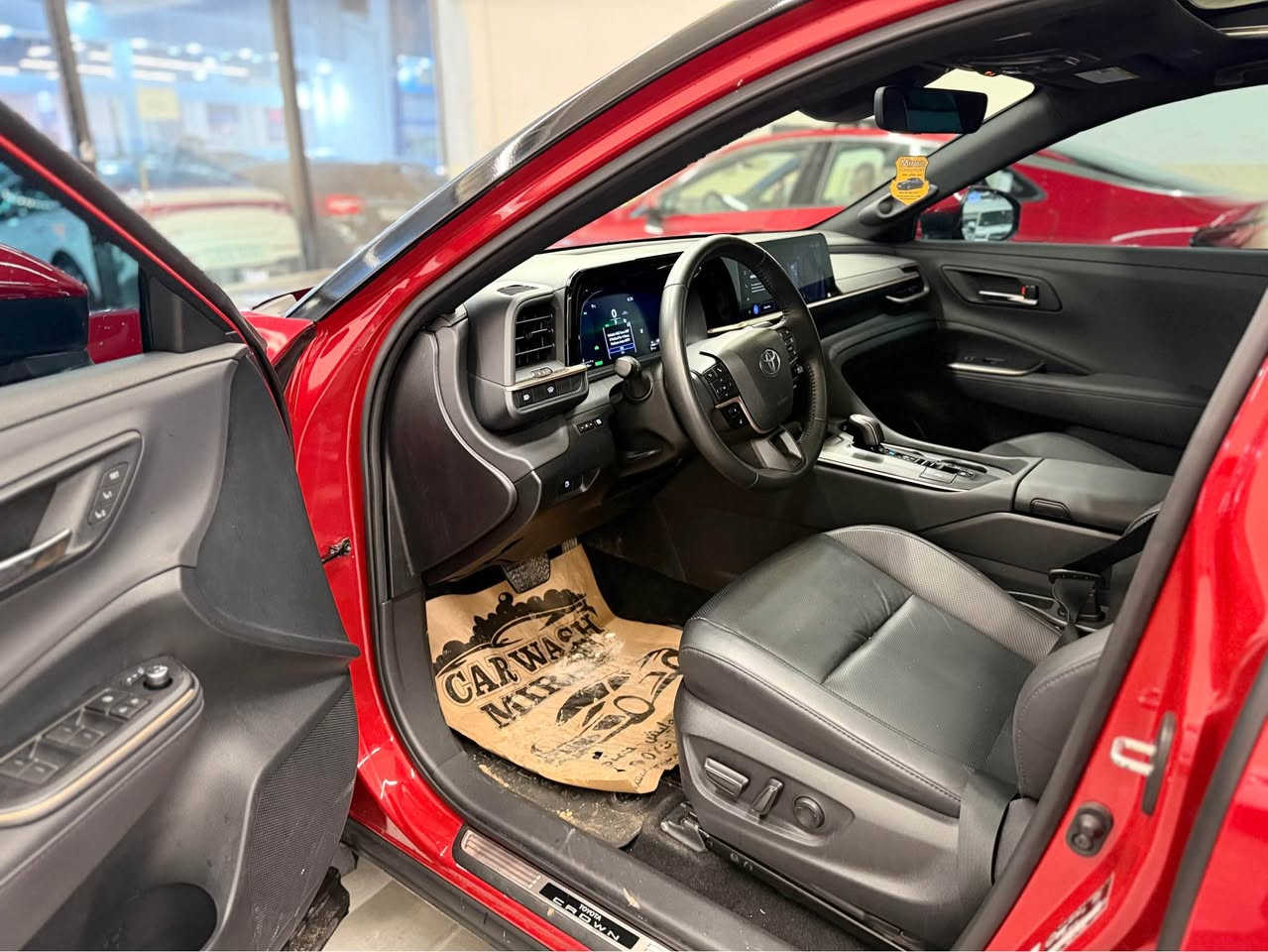 تويوتا كراون ٢٠٢٣ ليمتيد فول بجم كبس ضرر ٢ باب صبغ ارباك سليم صور الضرر مرفق مكان اربيل شركه مصطفى كارس بيع مراوس سعر ٢٦٥ ورقه للاستفسار 
***********/*********** أربيل, العراق
