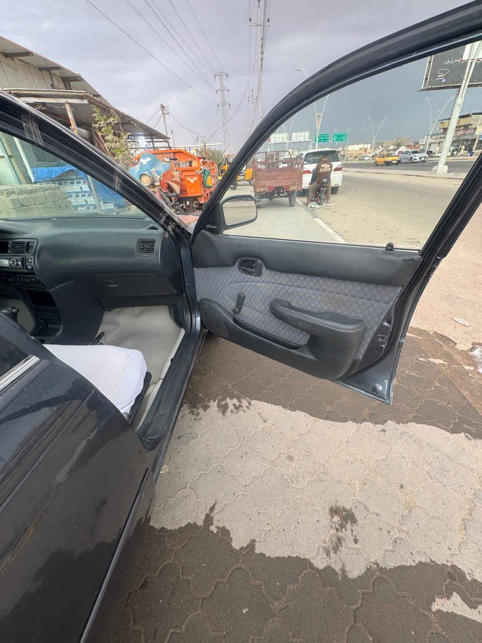 السلام عليكم متاح كورله للبيع موديل ٩٢ بأسمي رقم أنكليزي سنويه لل٢٩ مكاني بصرة السعر ٦٠ وبيهه مجال بسيط ***********
